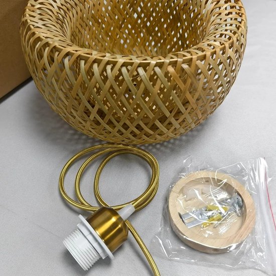 Rotan Hanglamp - 30 x 18 x 120 cm – Beige Kroonluchter – Rieten Plafondlamp – Handgeweven Boho Lamp – Voor Eetkamer, Keuken & Woonkamer