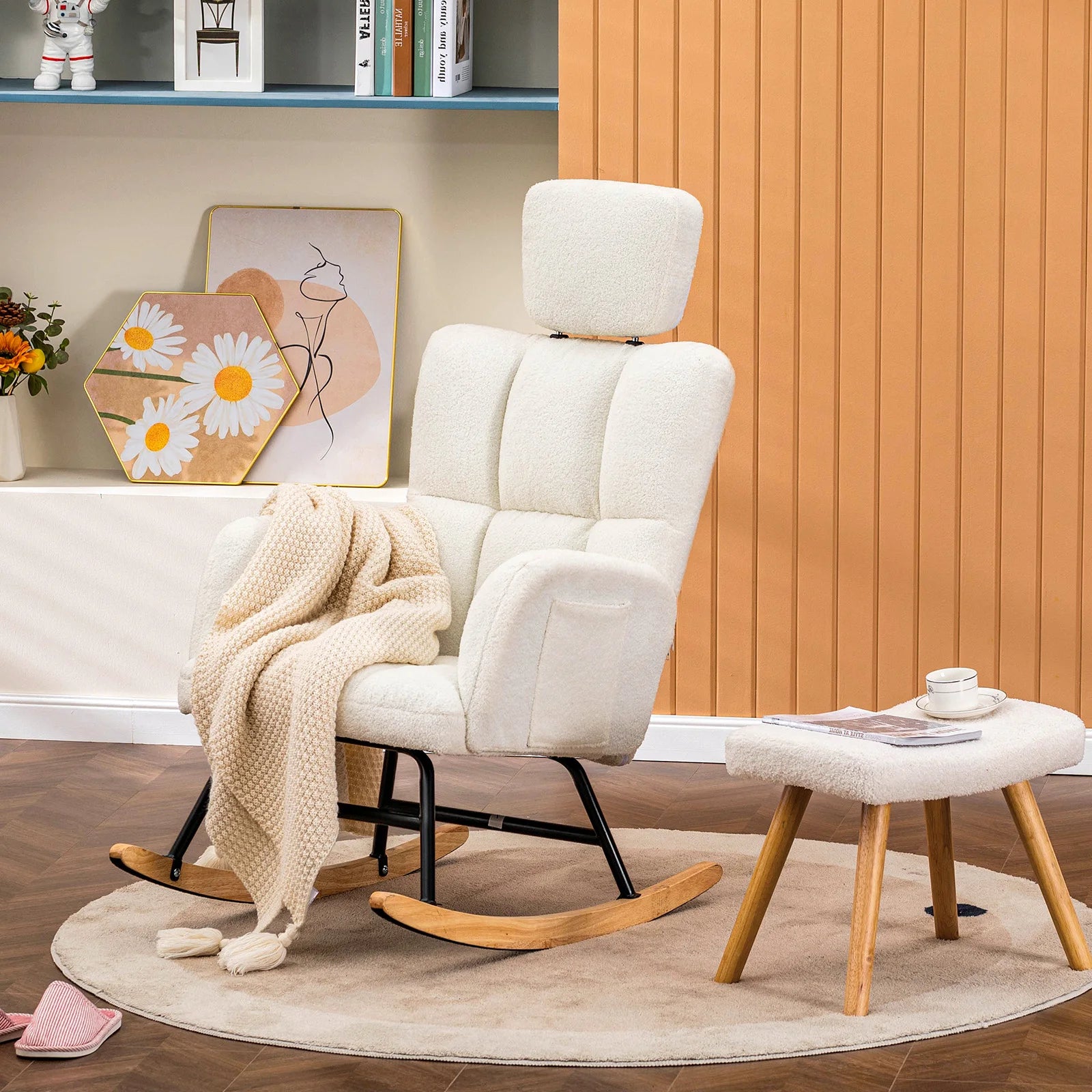 Schommelstoel Teddy – Rocking Chair met Armleuningen en Hoofdsteun – Zachte Fauteuil Beige