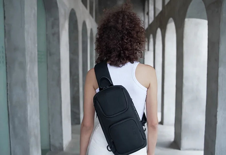 Waterdichte Crossbody Tas voor Mannen – Compacte Schouder‑ & Reis‑Messenger Bag met iPad‑vak