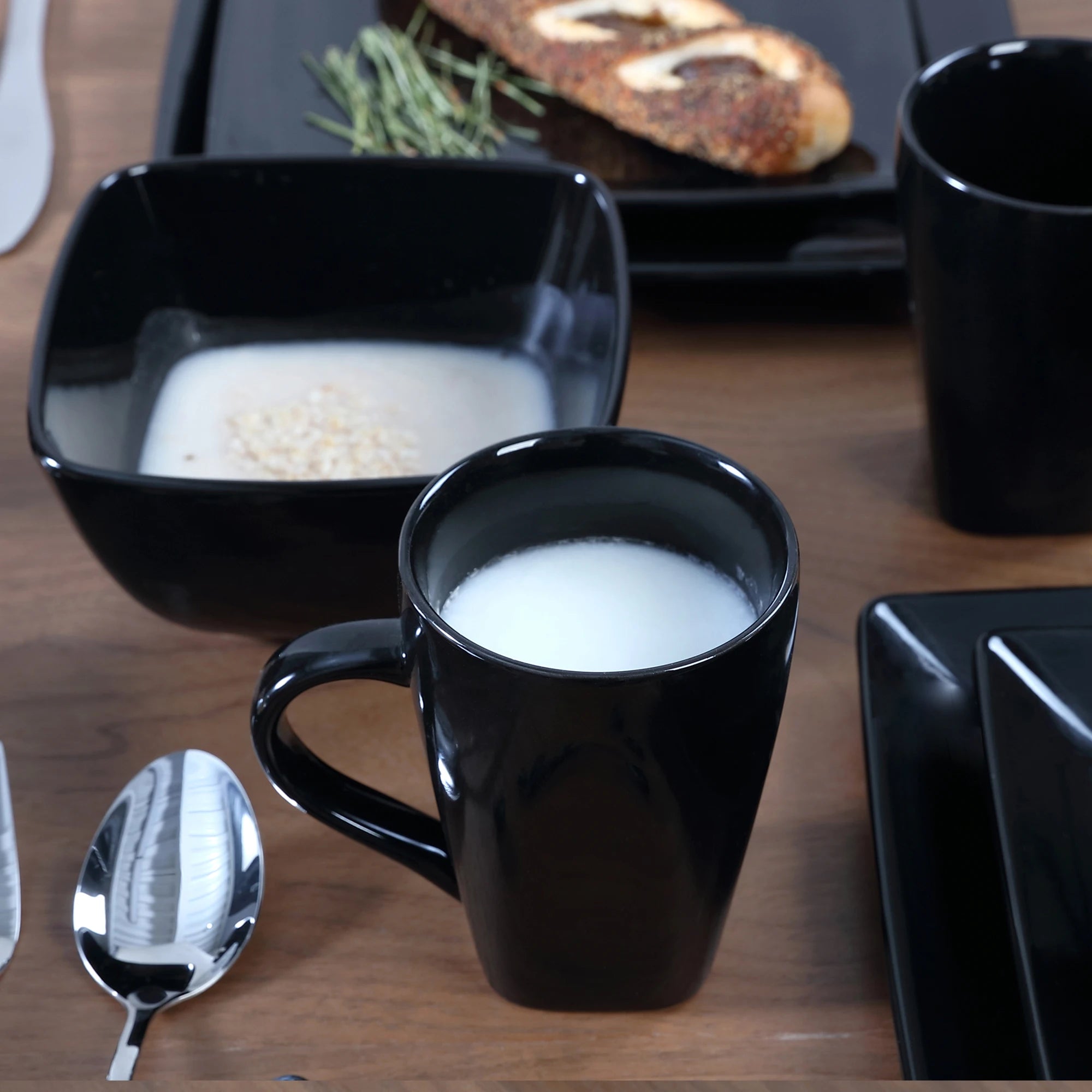 Zwart Serviesset Keramiek – 16, 32 of 48 Delige Moderne Vierkante Servies Set met Borden, Kommen en Mokken – Luxe Tafelservies