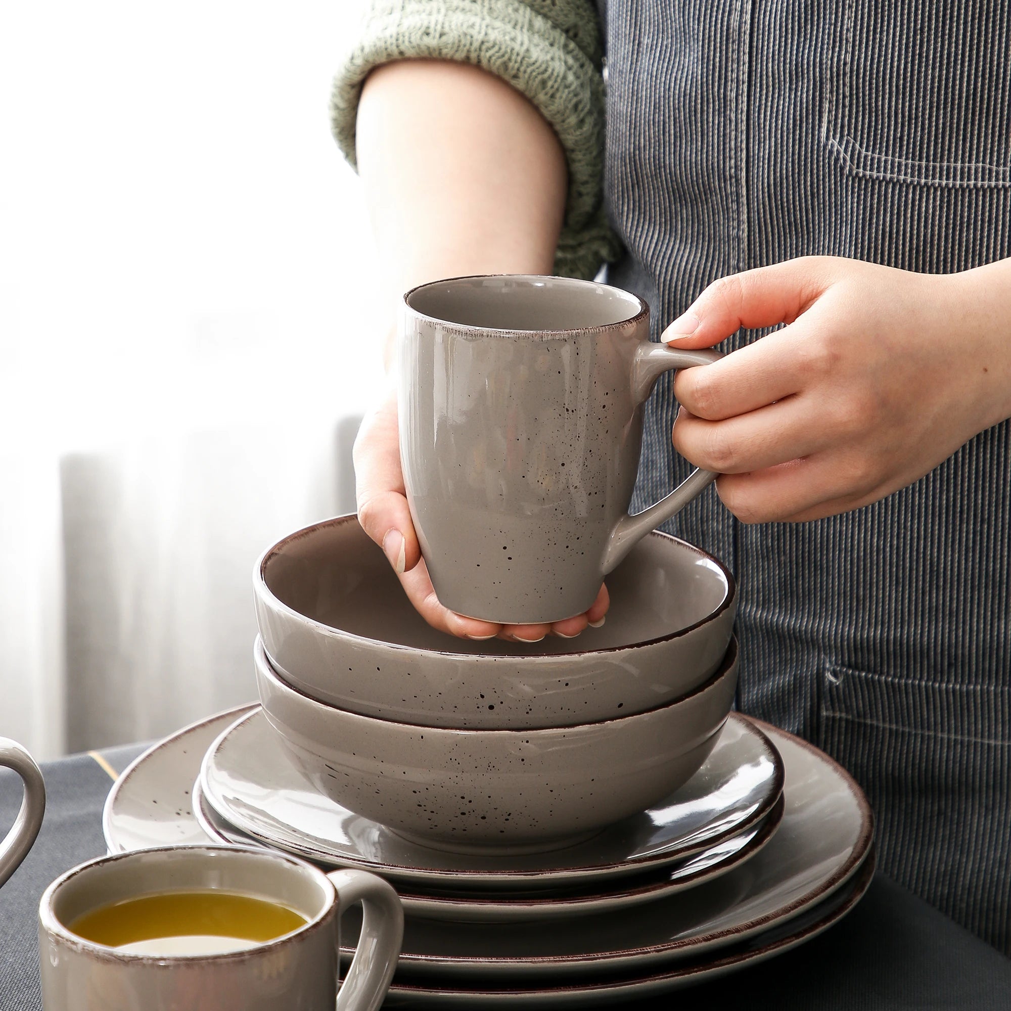 Serviesset 16/32/48-delig – Keramisch Steengoed Servies – Modern & Vintage Design