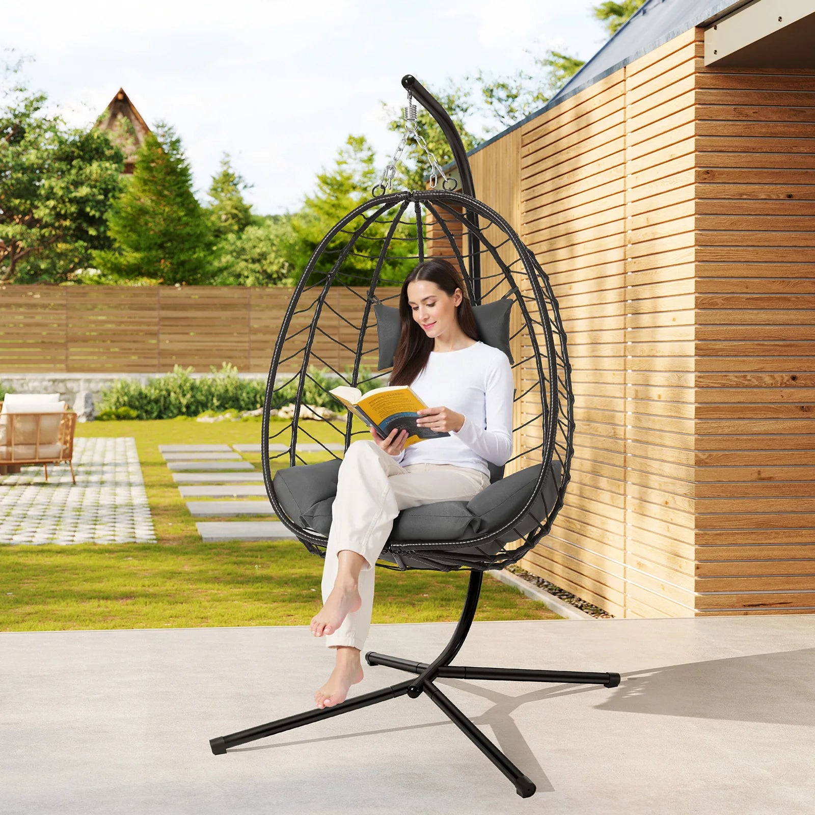 Egg Chair Hangstoel met Standaard – Schommelstoel voor Tuin, Balkon & Woonkamer – Inclusief Kussen en Hoofdsteun – Belastbaar tot 150 kg