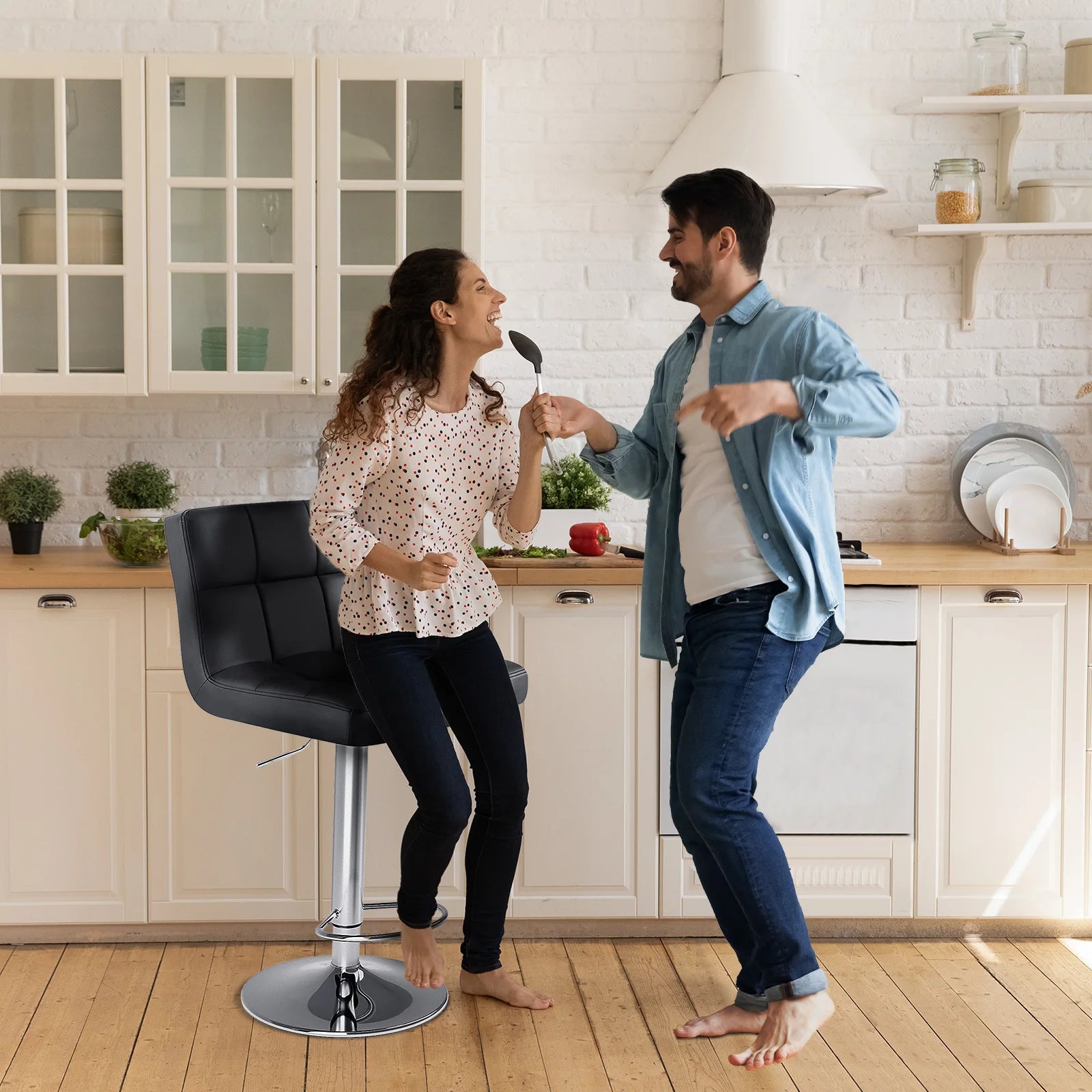 Set van 2 Barkrukken van PU Leer – Comfortabele Counter Hoogte Krukken met Rugleuning en Voetensteun