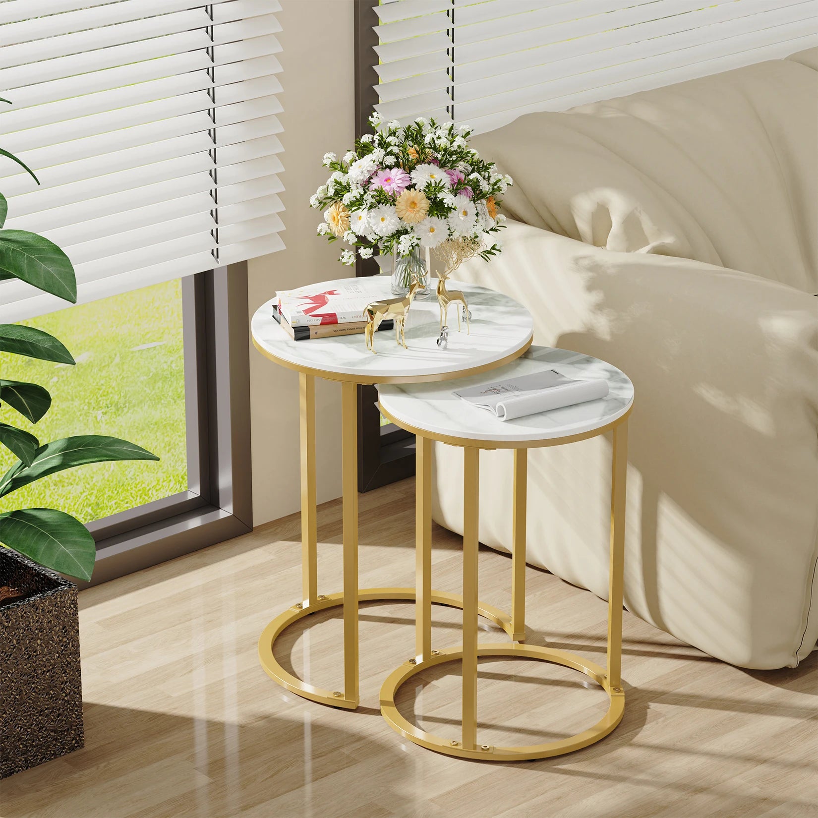 Set van 2 Ronde Bijzettafels – Gesinterd Steen & Gouden Metaal – Moderne Nesting Tafels Wit