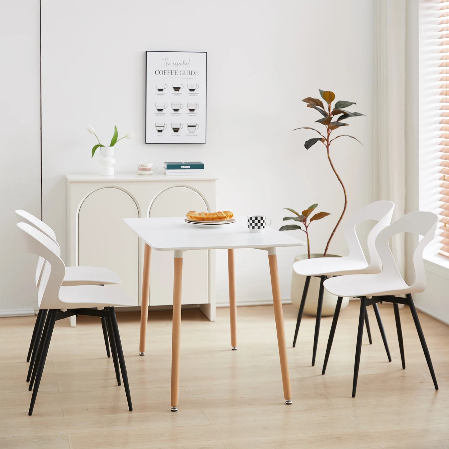 Set van 4/6 Scandinavische Eetkamerstoelen – Nordic Design Kunststof Stoelen met Metalen Poten