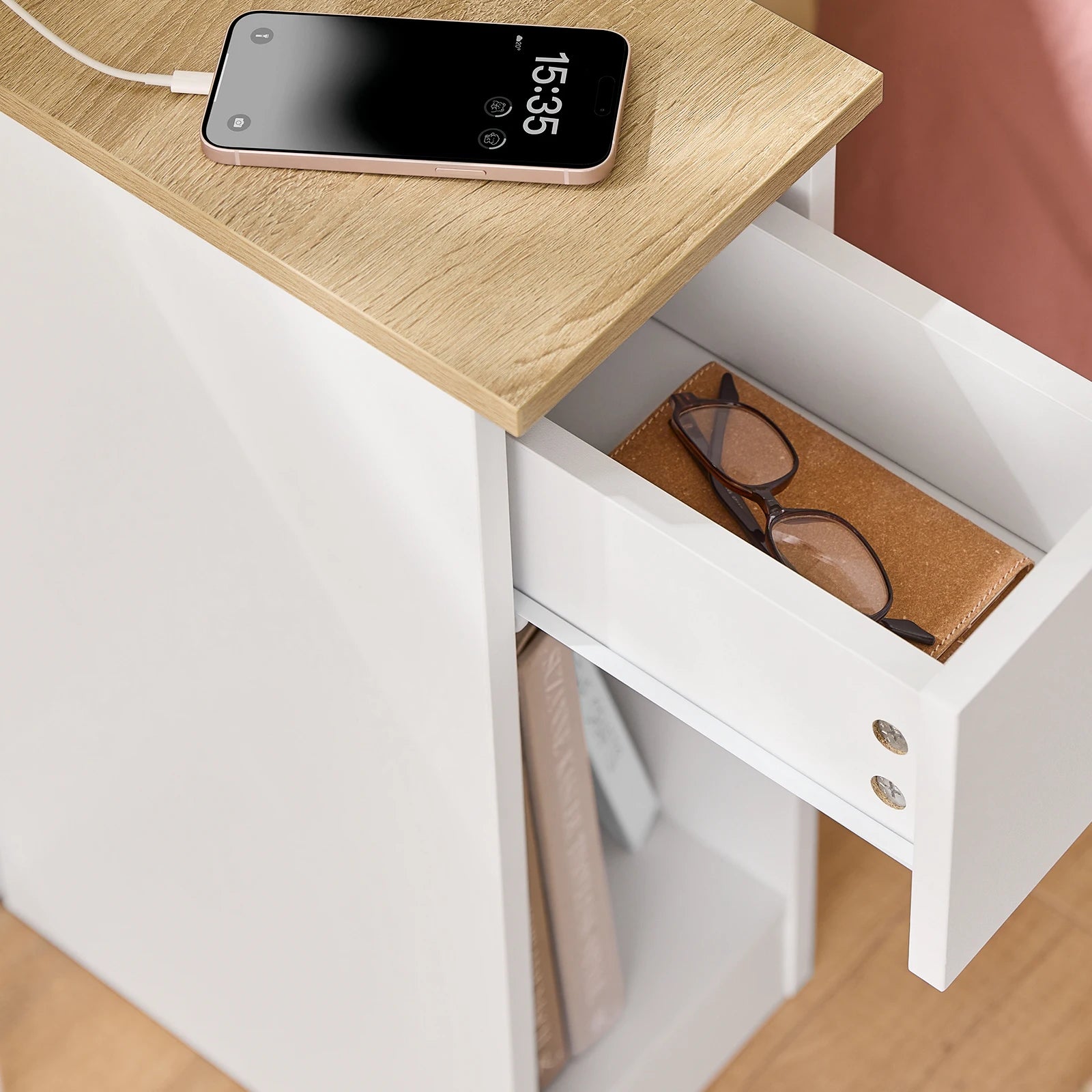 Modern smal nachtkastje met lade en opbergruimte – strak wit design