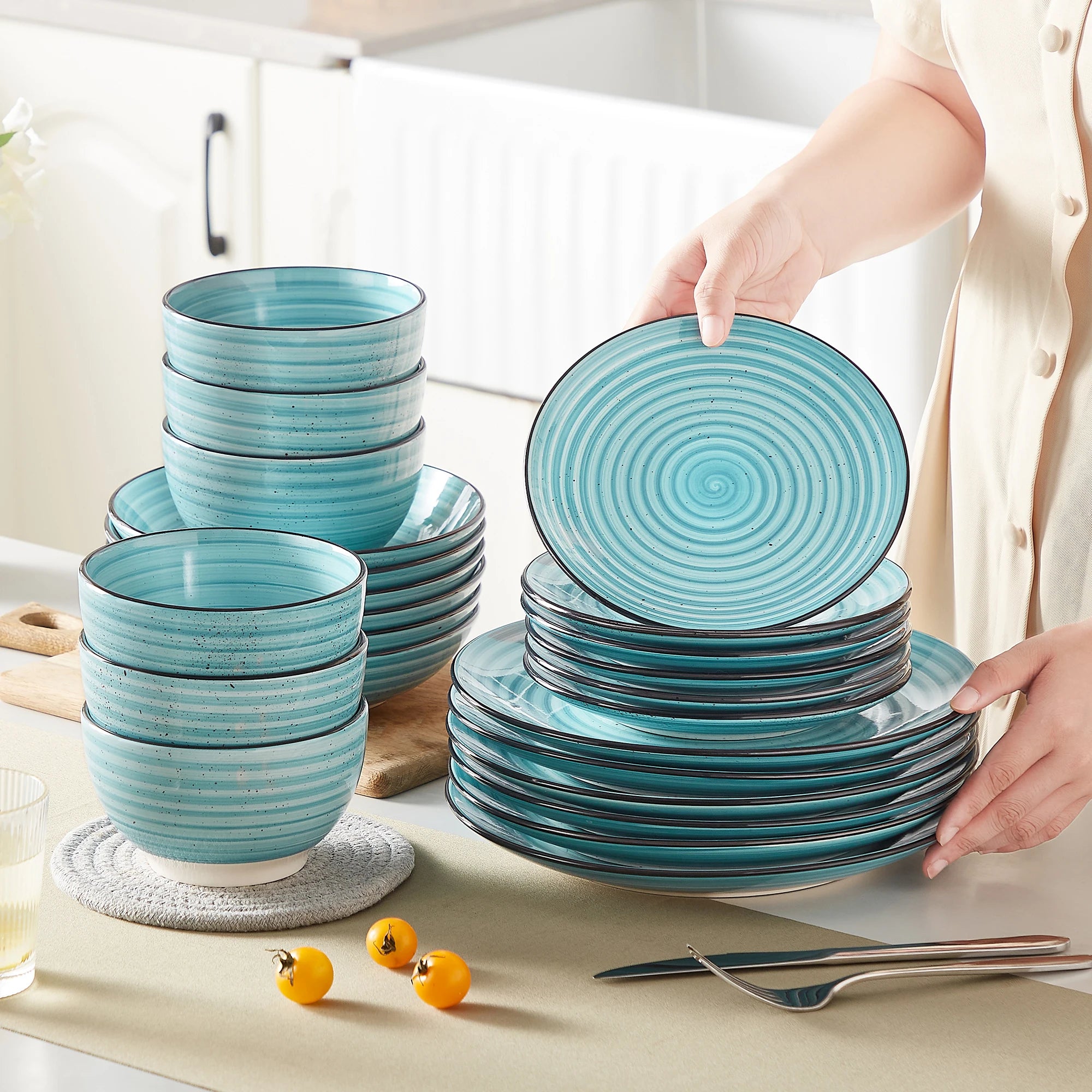 Serviesset 24-delig Blauw – Handgeschilderd Keramiek Servies met Spiralen voor 6 Personen