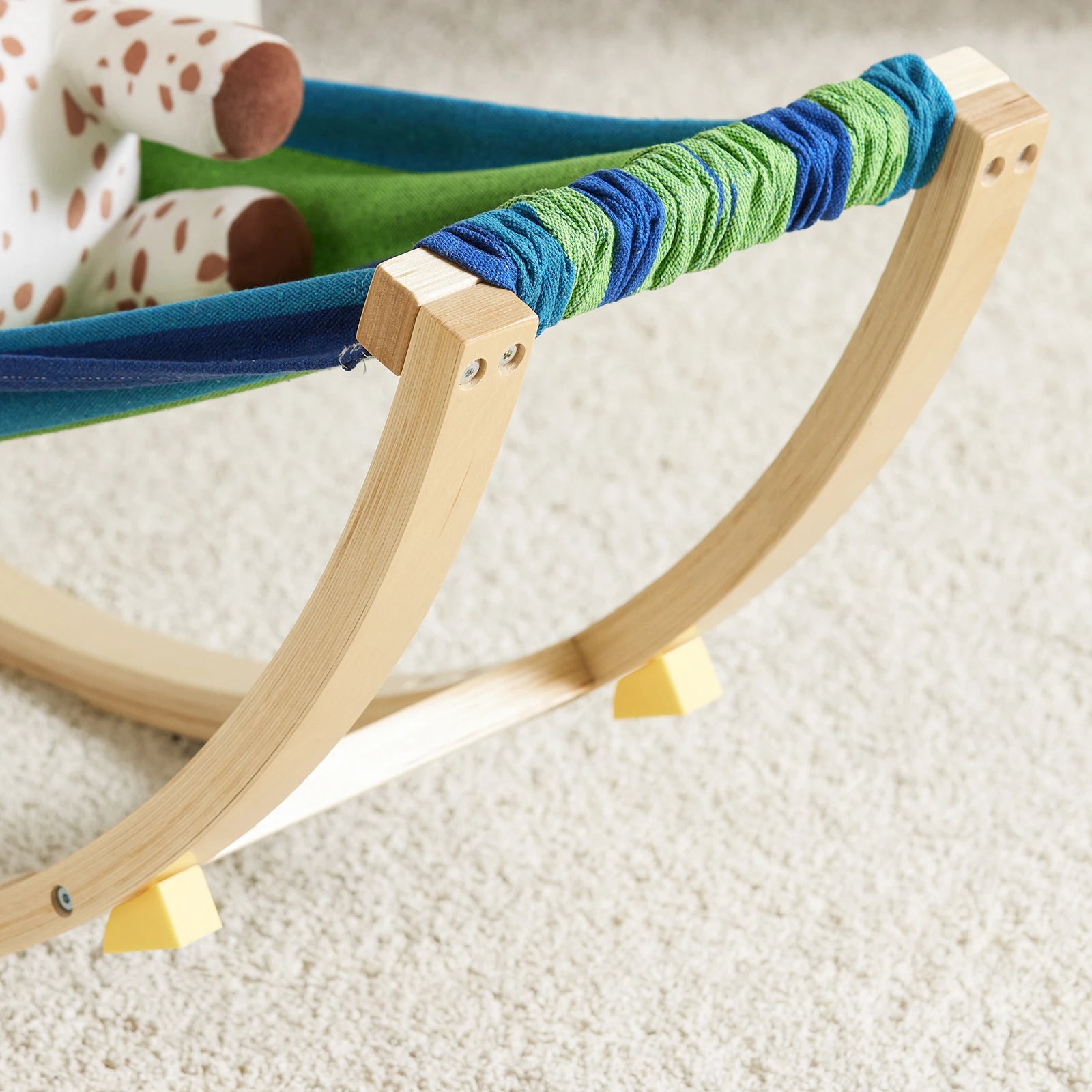 Kinder Veiligheidsschommel – Binnen Speelplezier en Optimale Bescherming