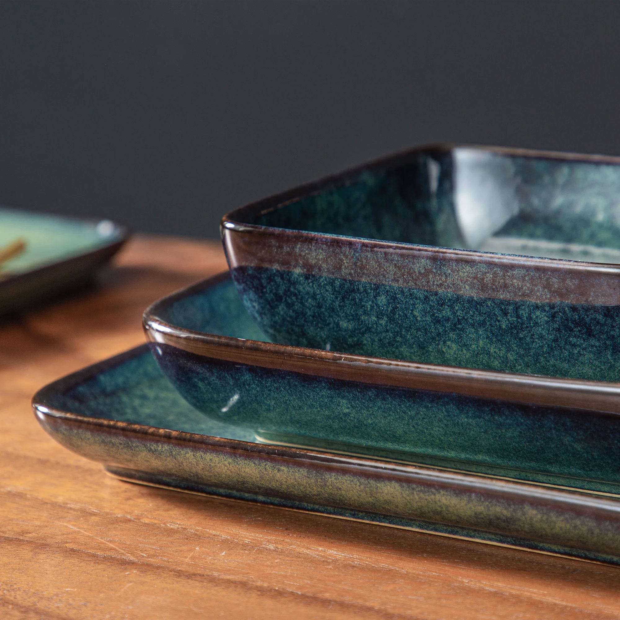 Stern Groen 16-Delige Serviesset – Modern Keramisch Dinnerservies voor 4 Personen – Vierkant Design – Blauw Groen Glazuur – Steengoed Servies