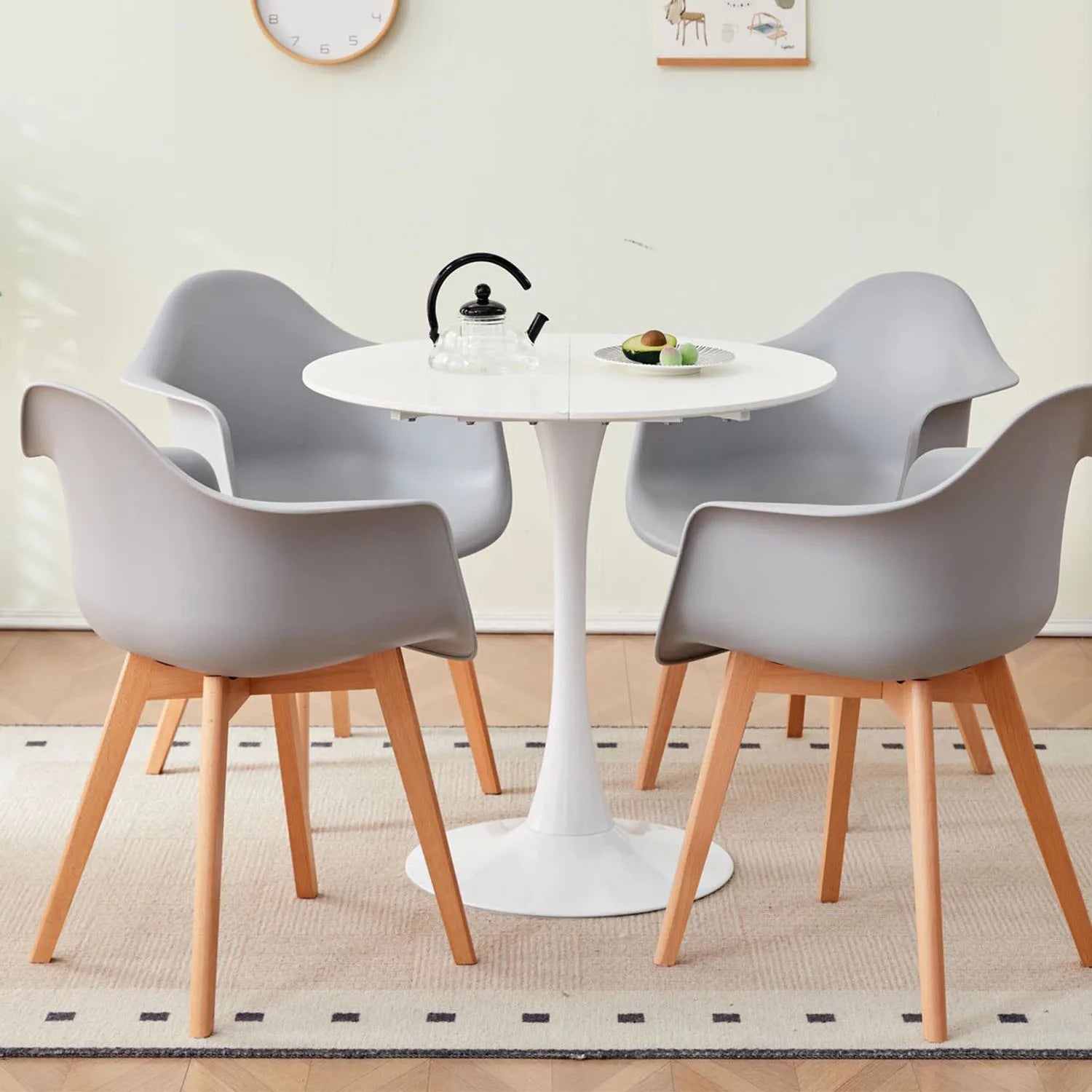 Set van 2 Retro Eetkamerstoelen met Armleuning – Scandinavische Design Stoelen met Beukenhouten Poten – Moderne Kunststof Kuipstoelen