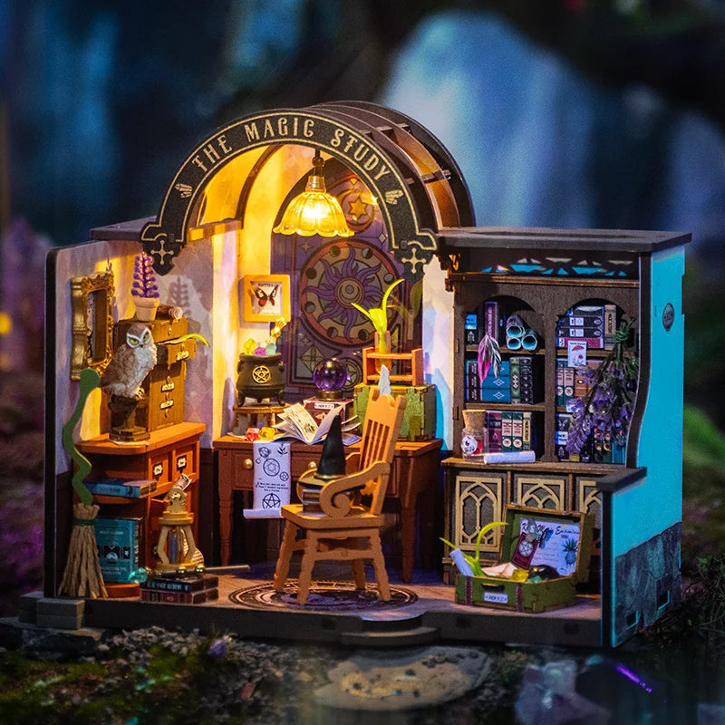 DIY Miniatuurhuis Magic Study – 3D Houten Puzzel 267 Onderdelen – Creatief Bouwpakket Poppenhuis Decoratie 1:18 Schaal