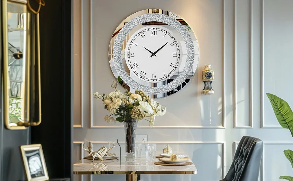 Ronde Zilveren Spiegelklok 60 cm – Luxe Wandklok met Romeinse Cijfers & Crushed Diamant Design