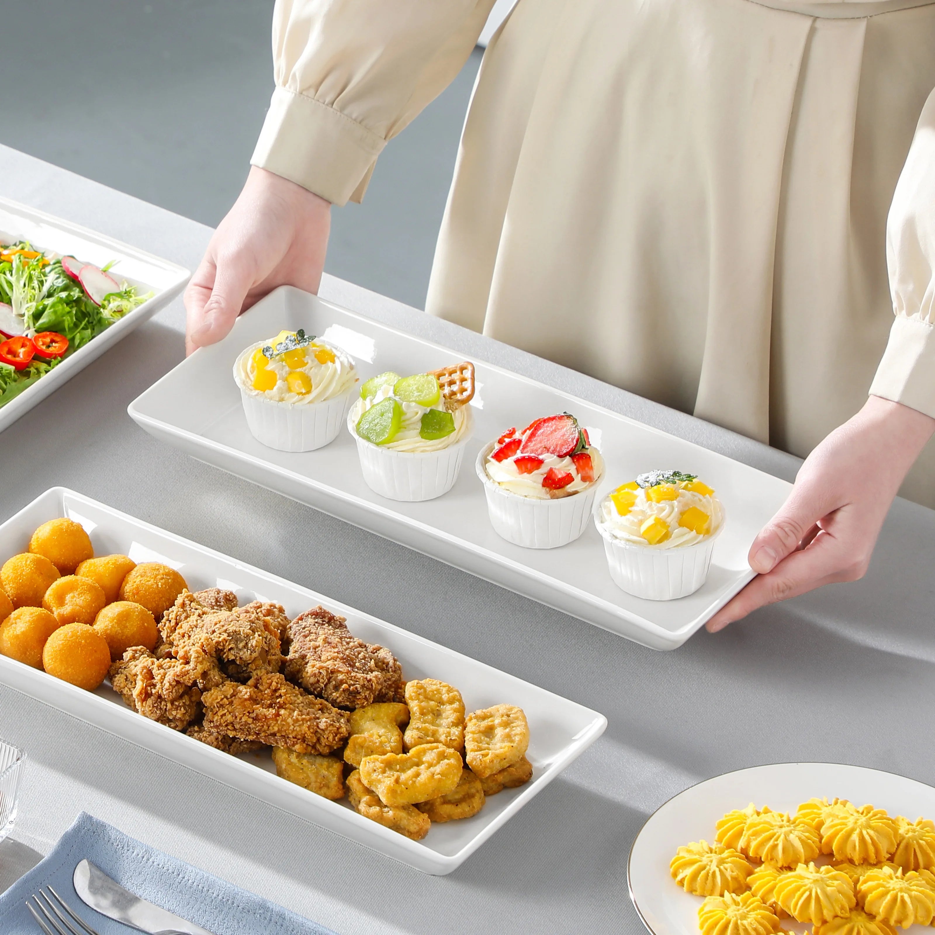 3-Laags Porseleinen Serveerschaal met Gouden Rand – Luxe Etagère voor High Tea, Buffet & Feest