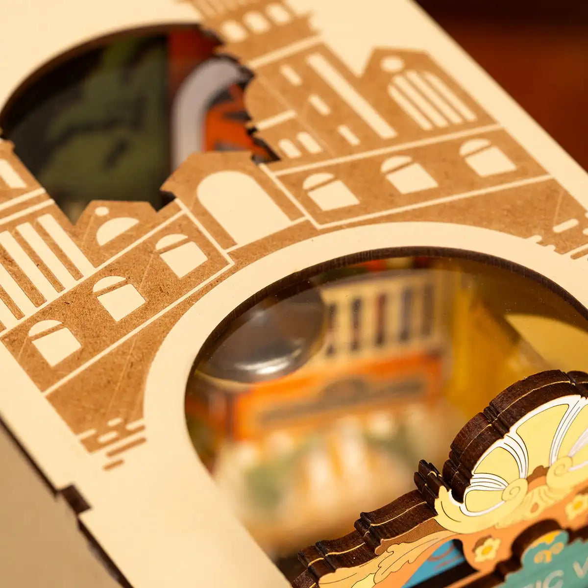 3D Houten Boekhoekje Romantisch Venetië – DIY Book Nook Bouwpakket met LED Verlichting – Decoratieve Boeksteun voor Boekenplank en Interieur