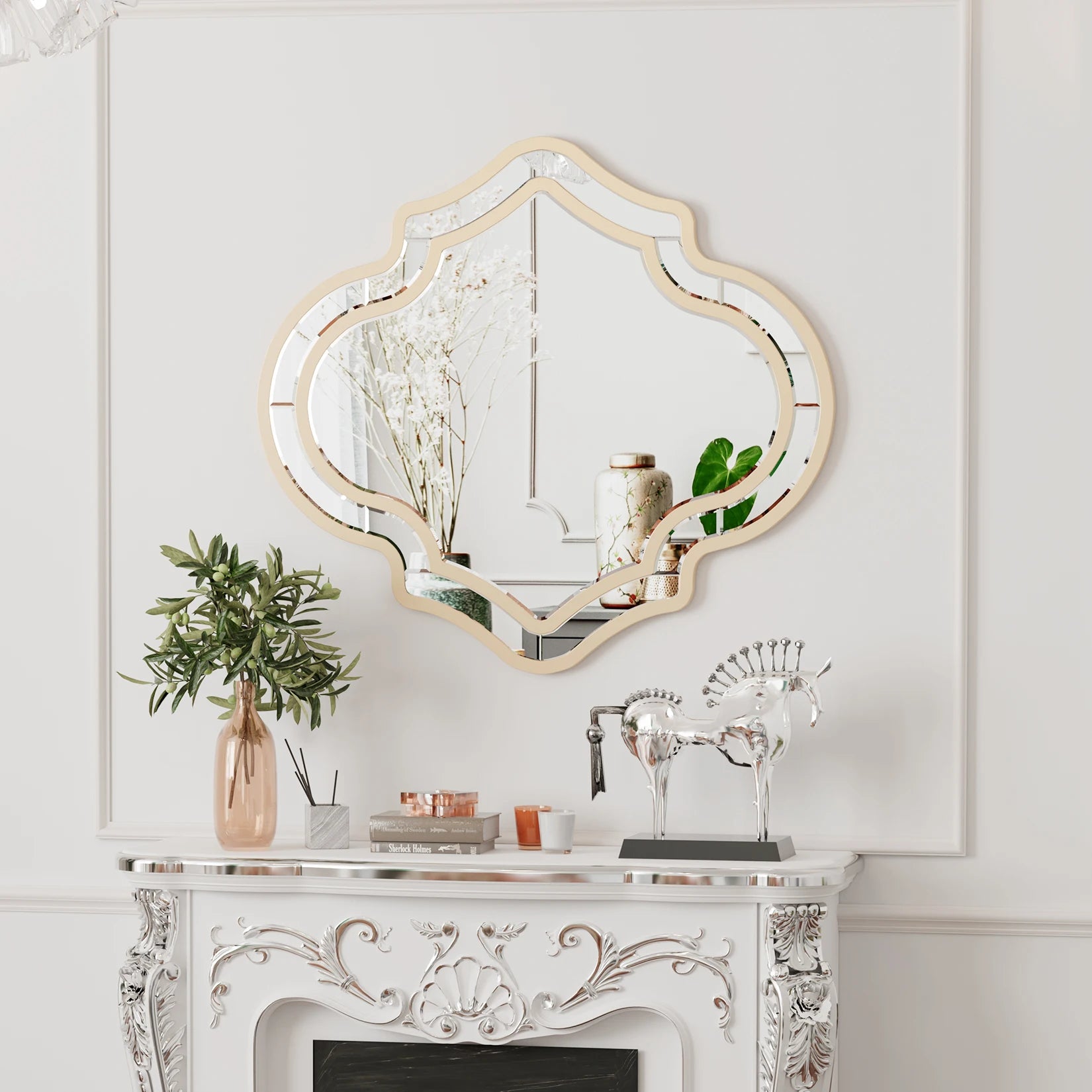 Grote Gouden Wandspiegel met Unieke Houten Lijst – Luxe Woondecoratie