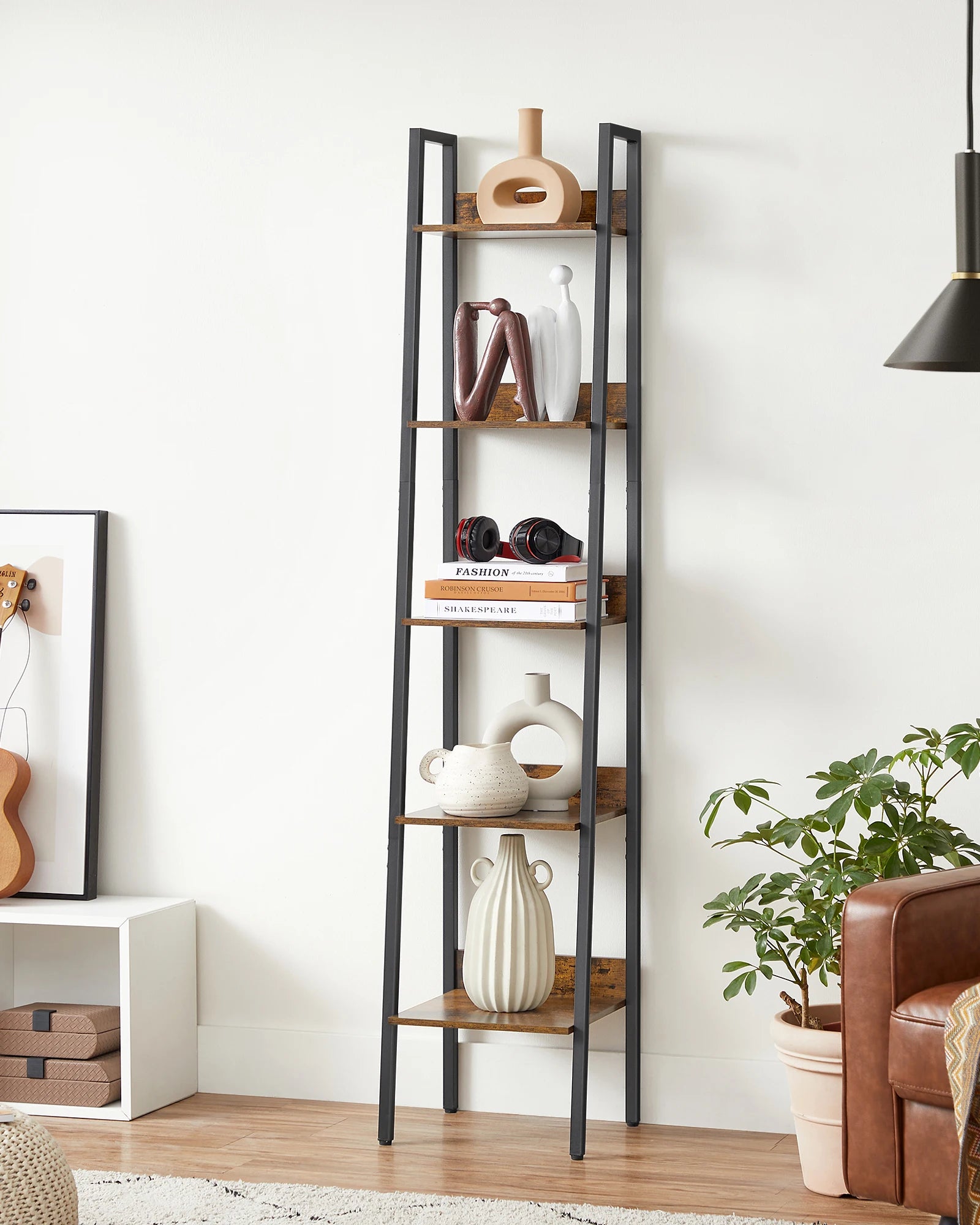 Industriële Boekenkast met 5 Planken – Smalle Open Kast van Metaal en Houtlook voor Woonkamer en Kantoor