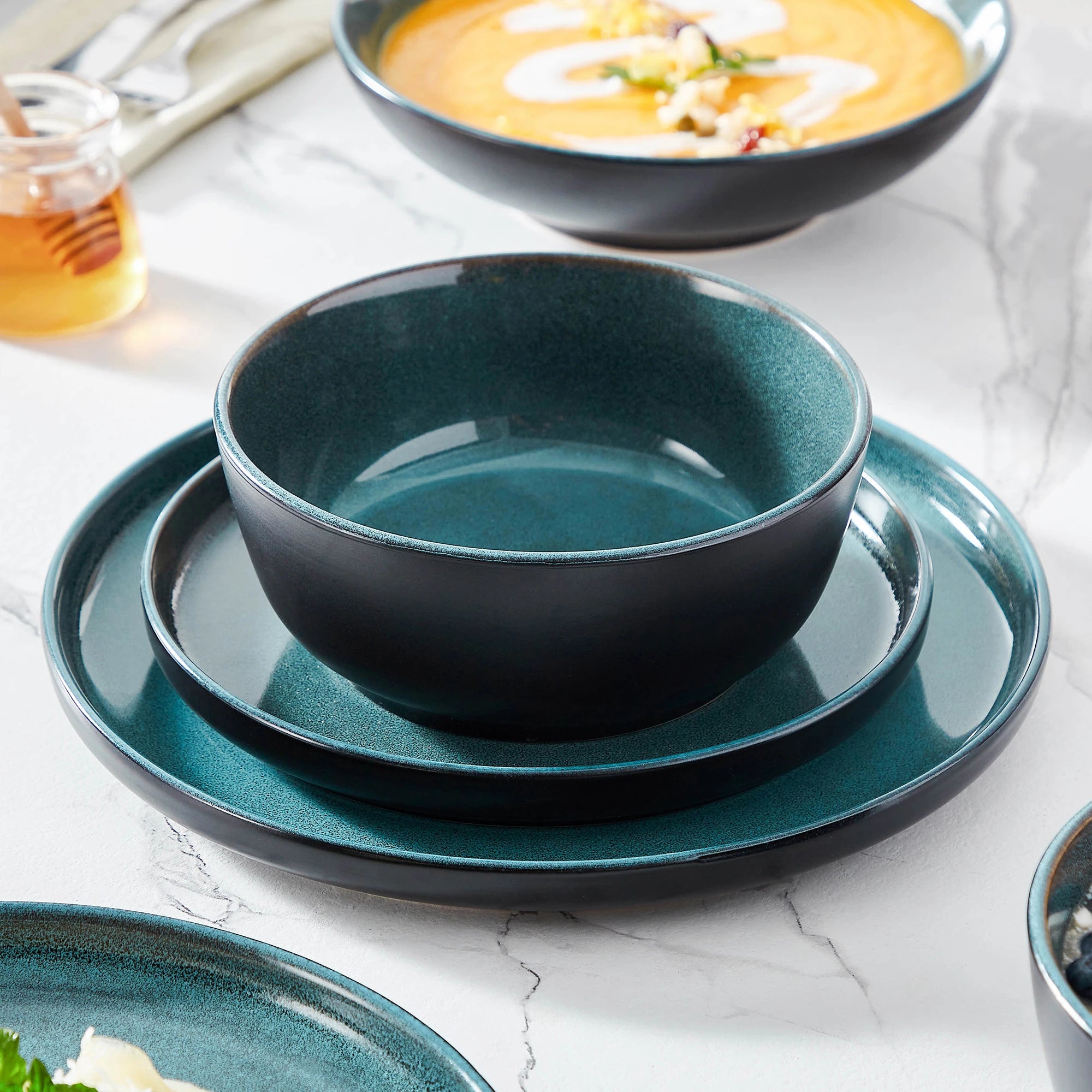 Servies Set 18-Delig – Keramisch Servies met Reactief Glazuur – Moderne Bordenset voor 6 Personen