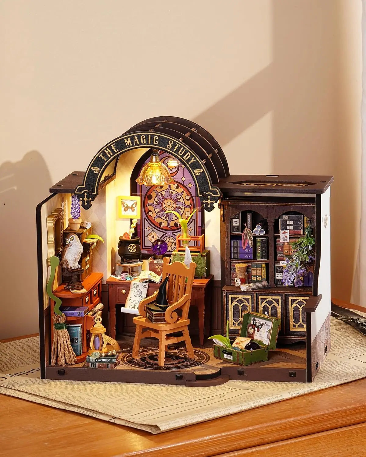 DIY Miniatuurhuis Magic Study – 3D Houten Puzzel 267 Onderdelen – Creatief Bouwpakket Poppenhuis Decoratie 1:18 Schaal