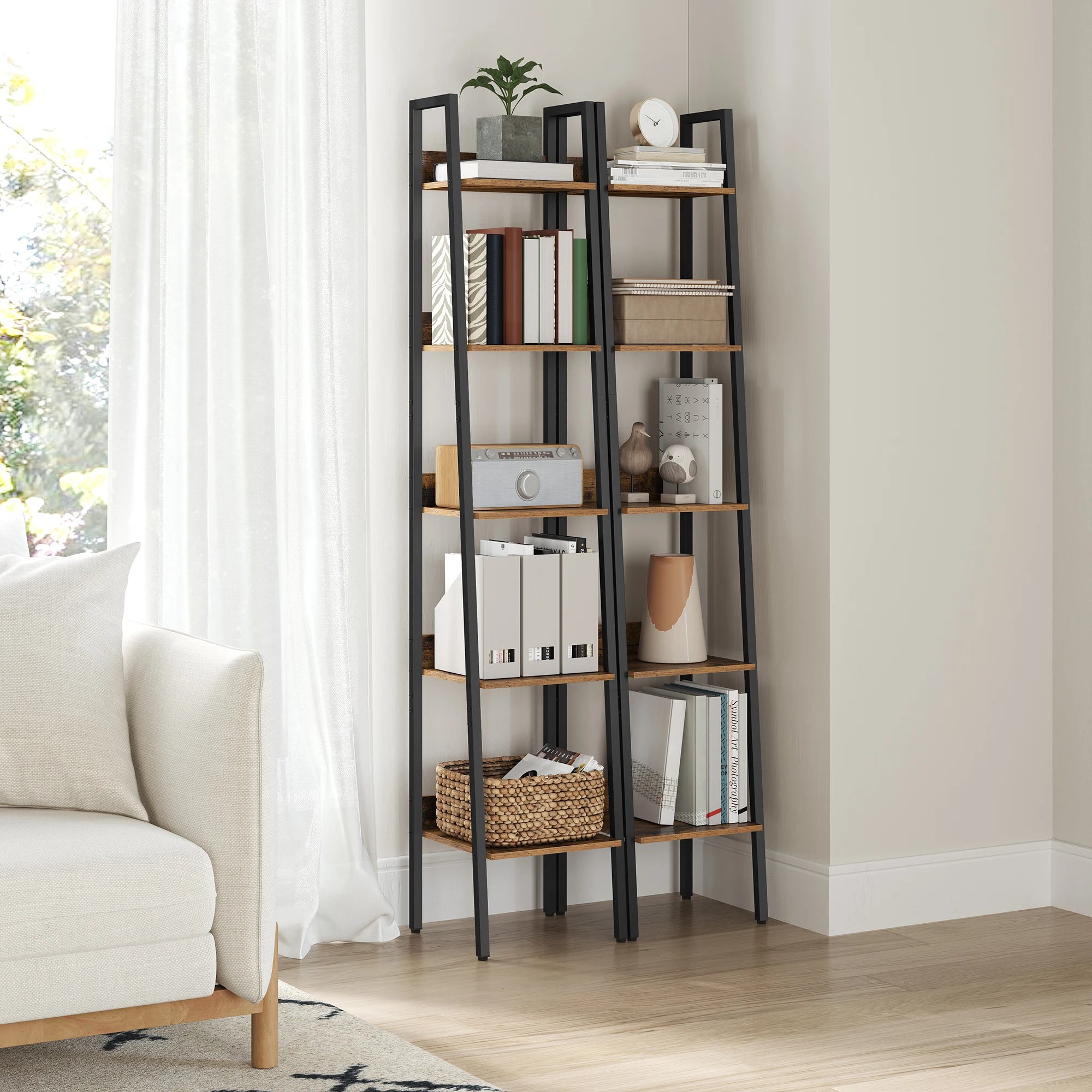 Industriële Boekenkast met 5 Planken – Smalle Open Kast van Metaal en Houtlook voor Woonkamer en Kantoor