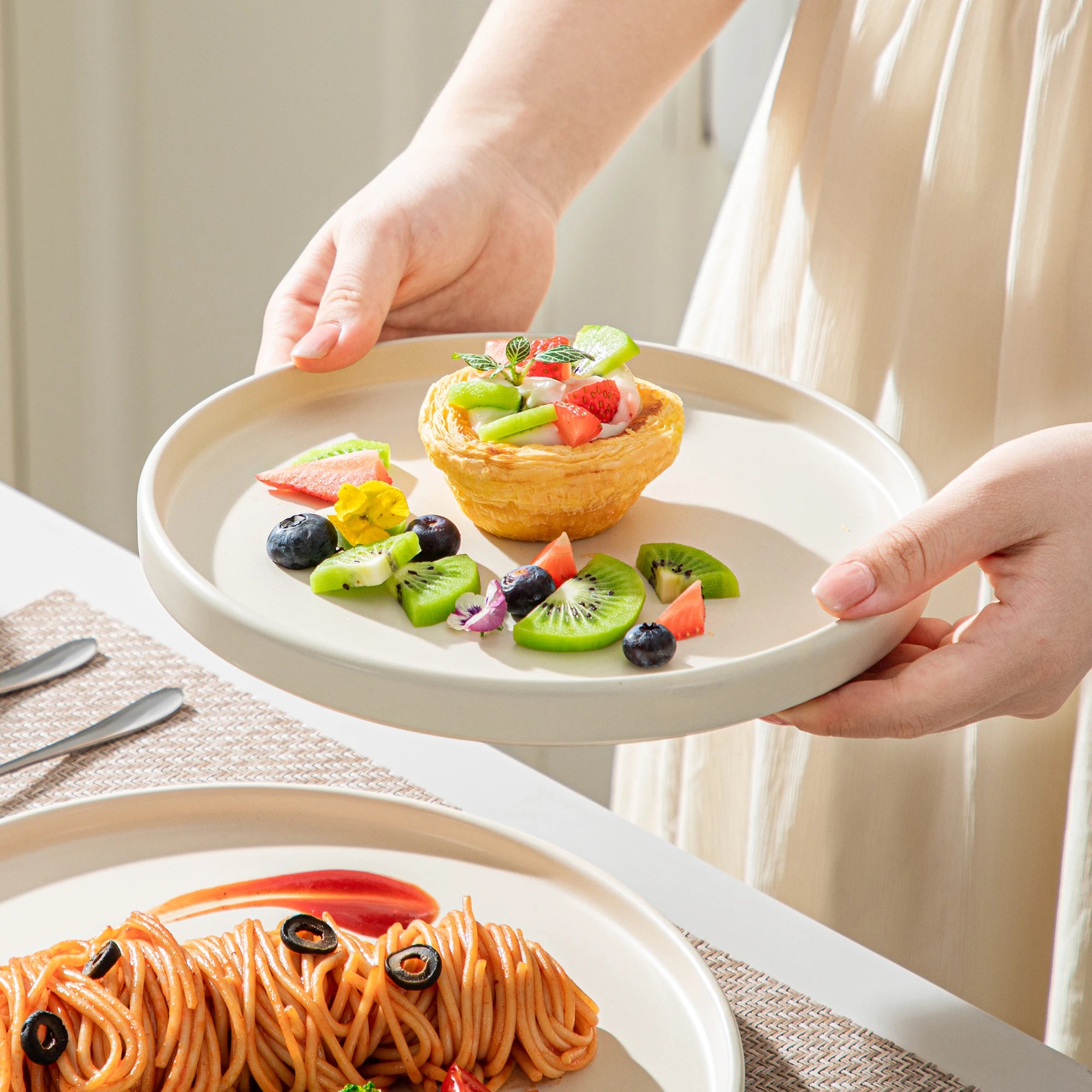 24-delige Serviesset van Steengoed Keramiek – Cream White Vierkant Servies voor 8 Personen