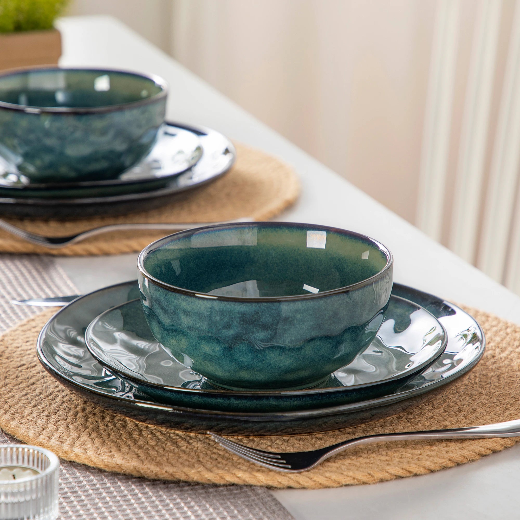 Groene Keramische Borden Set 12/24-Delig – Steengoed Servies voor 4 of 8 Personen – Modern & Magnetronbestendig