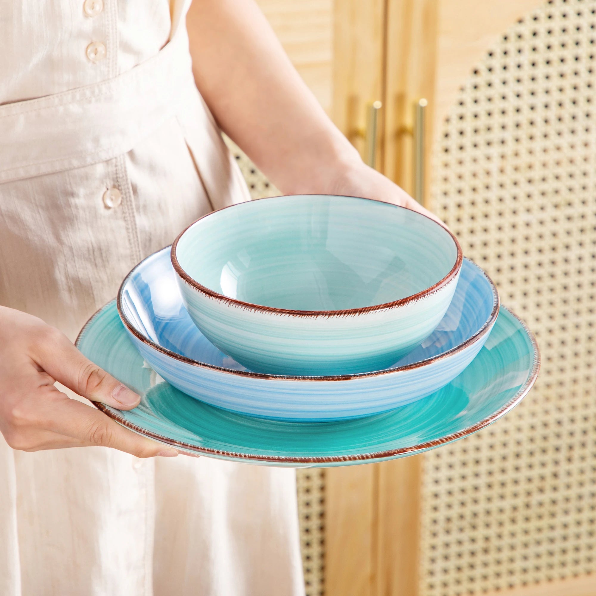 Keramisch Servies Set 12/24/48-delig – Luxe Porselein Serviesset met Handgeschilderd Spiraal Design – Vaatwasser- & Magnetronbestendig