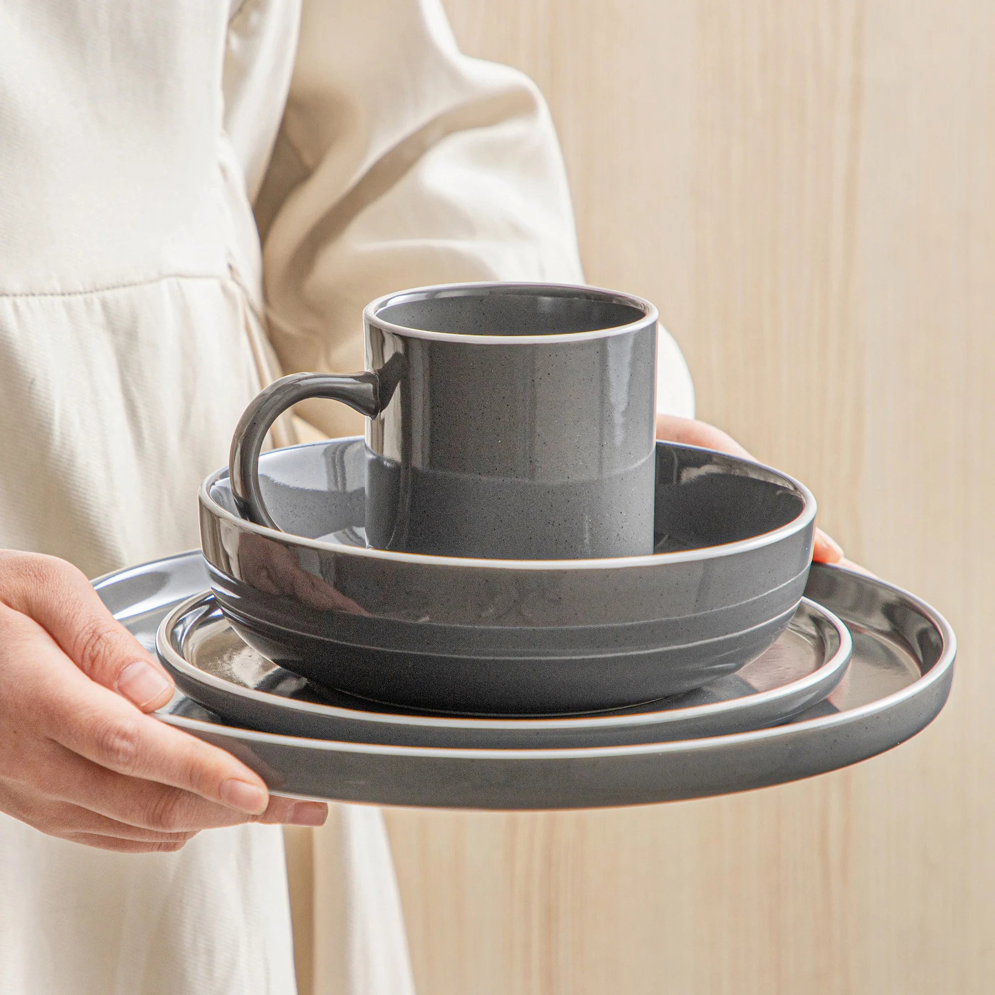 Serviesset 16-delig – Grijs Steengoed Servies voor 4 Personen – Modern & Duurzaam Keramisch Servies